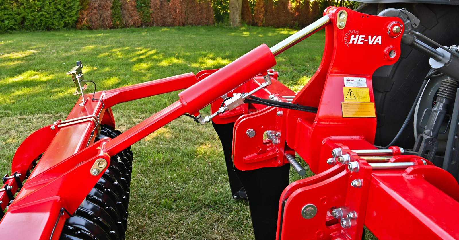 HE-VA Sub Tiller - robuster Tiefenlockerer HE-VA Sub Tiller - robuster Tiefenlockerer