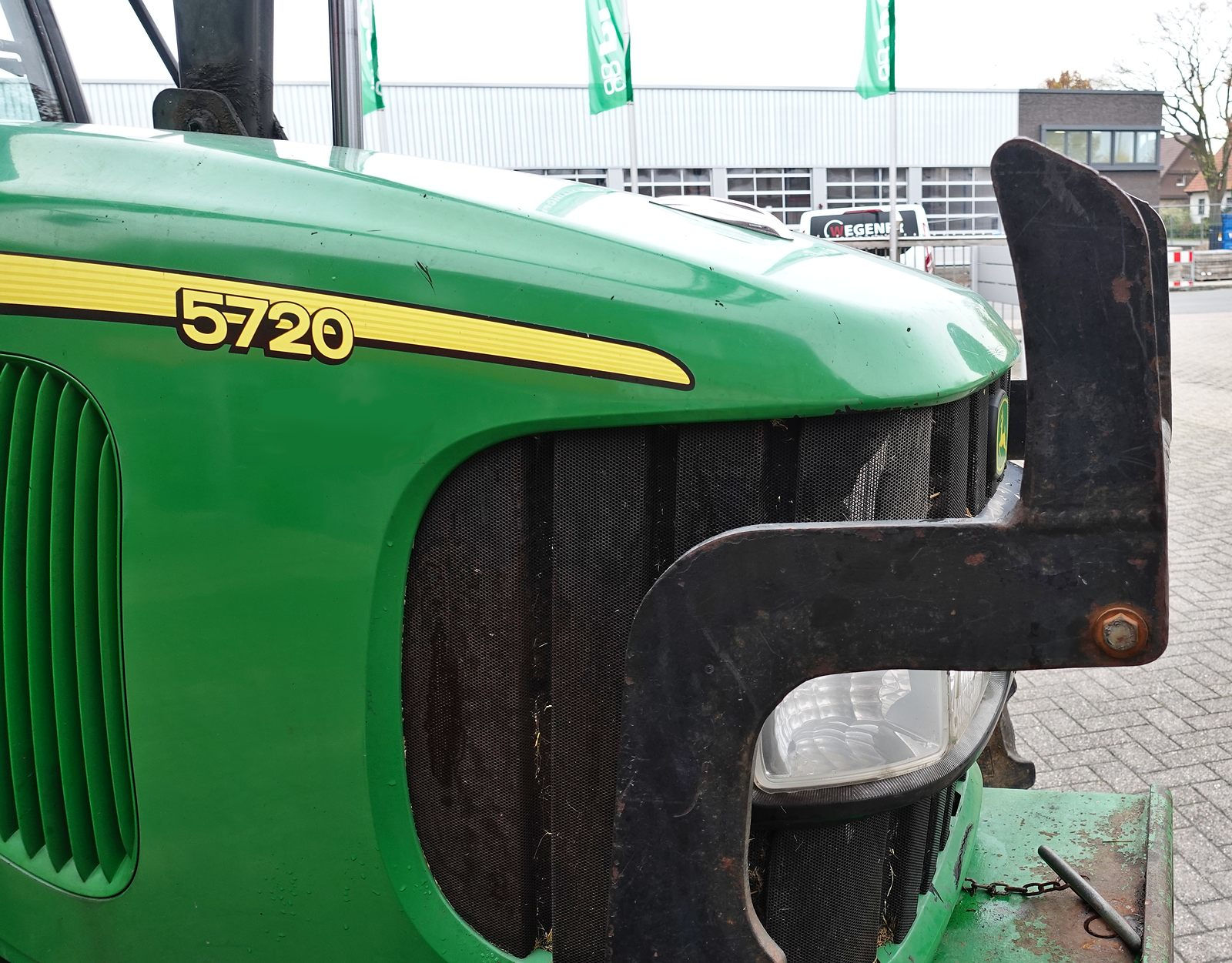 John Deere 5720 Allradschlepper John Deere 5720 Allradschlepper