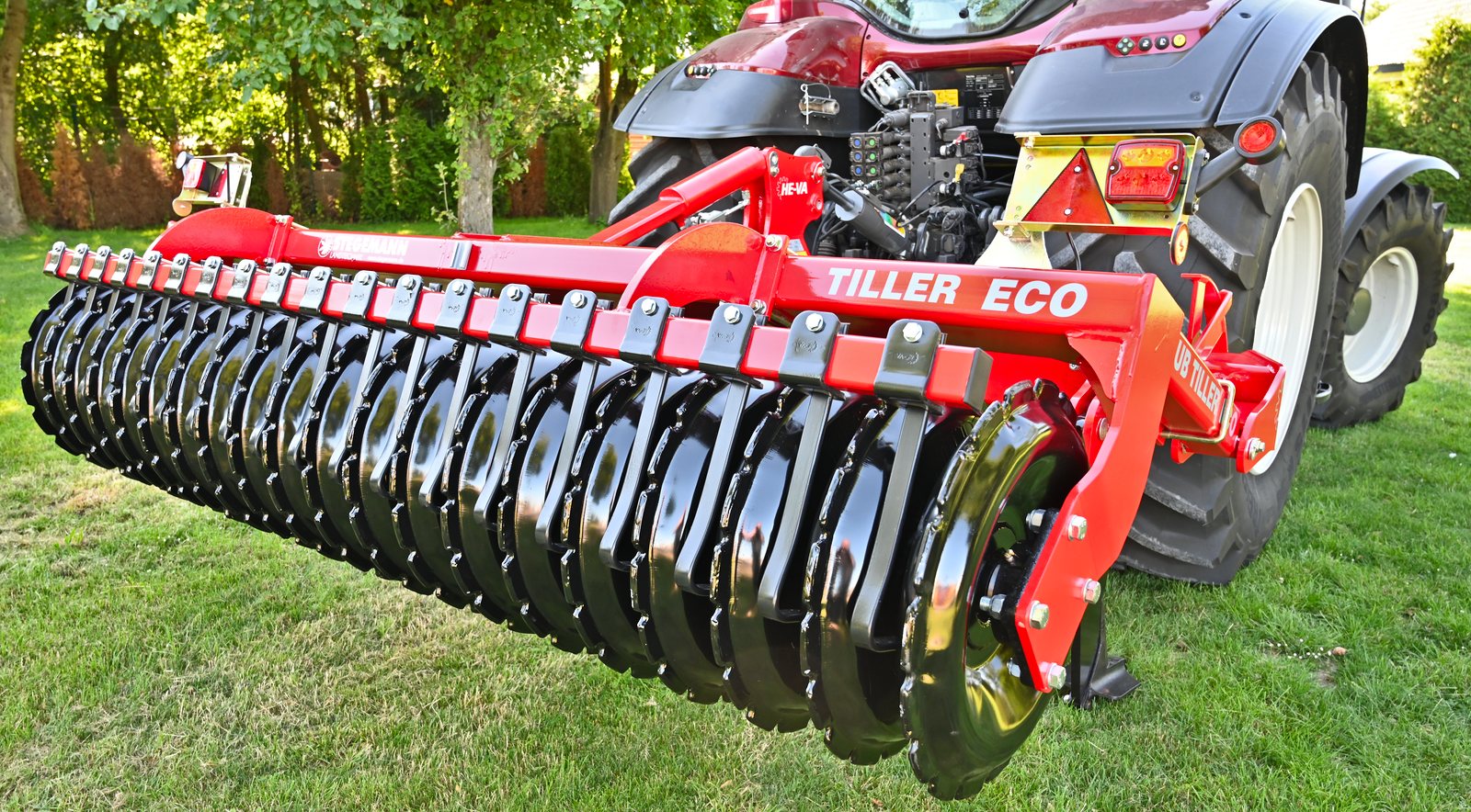 HE-VA Sub Tiller - robuster Tiefenlockerer HE-VA Sub Tiller - robuster Tiefenlockerer
