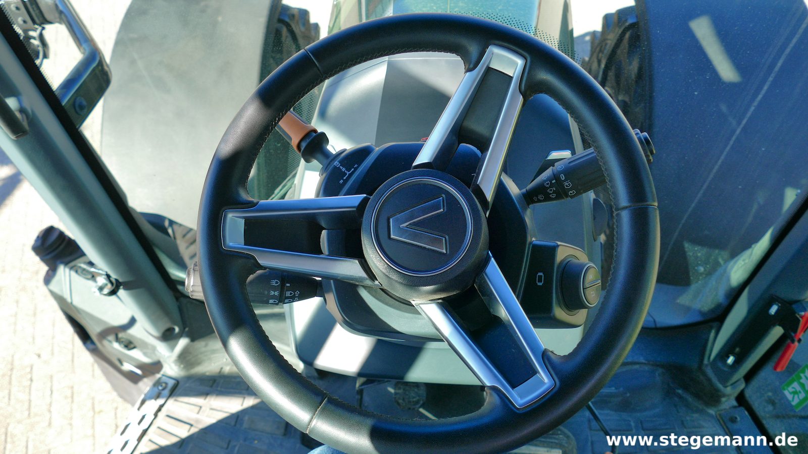Vorführmaschine Valtra Q265 (Aktion)