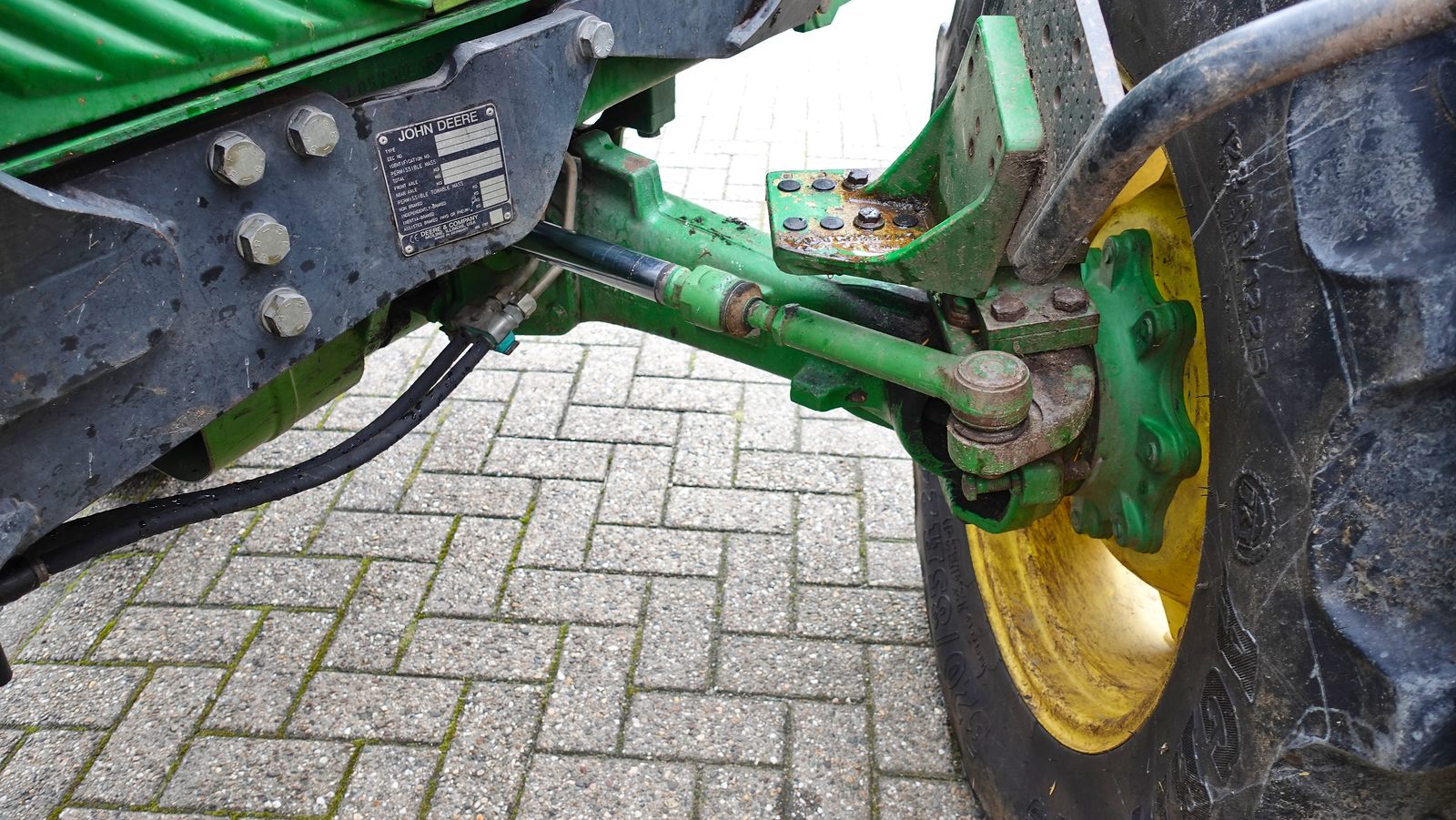 John Deere 5720 Allradschlepper John Deere 5720 Allradschlepper